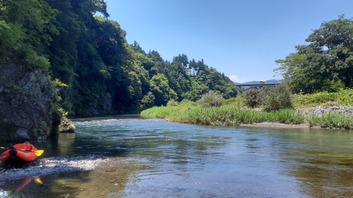 ブリヂストン奥多摩園の対岸