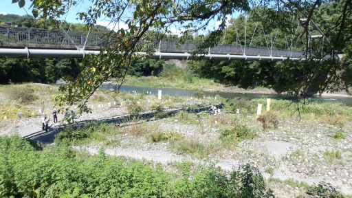 釜の淵の川原